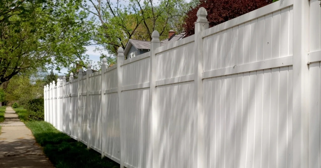 Vinyl fencing in Arizona — stands up to summer heat.